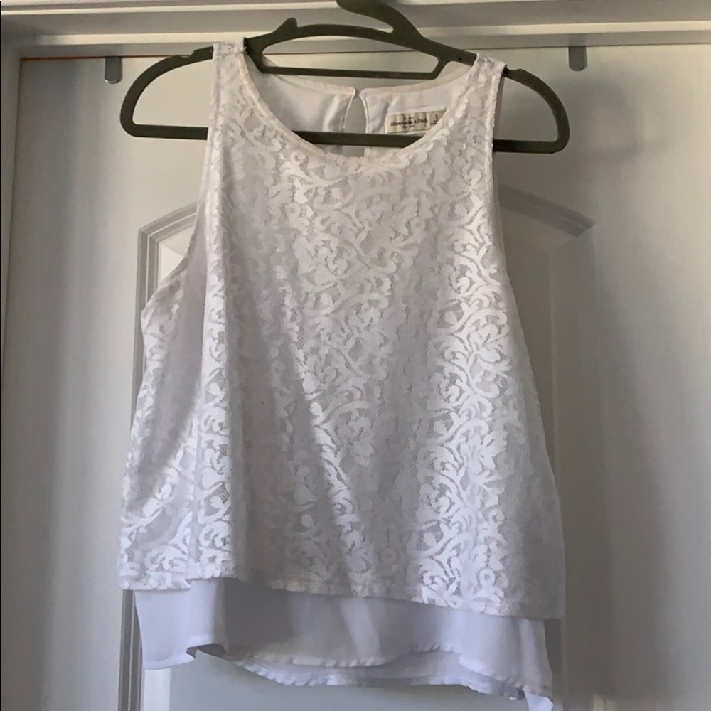 Beautiful white lace tank top